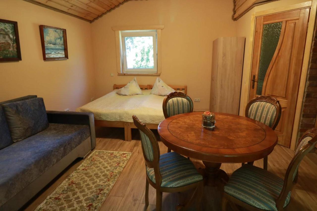 Namelis Nr 1 Adeles Sodyba Sturmai Exterior foto